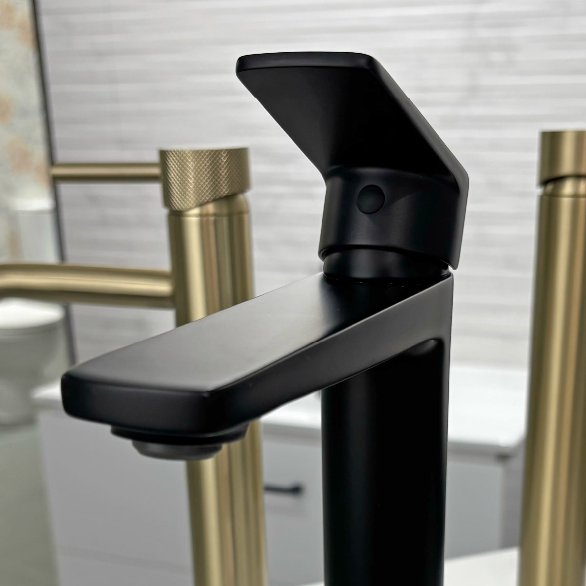 Clody Matt Black Tall Basin Mono Mixer