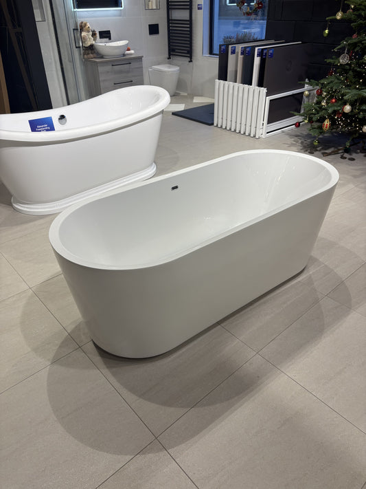 Clyde Freestading Bath - 1600 x 700